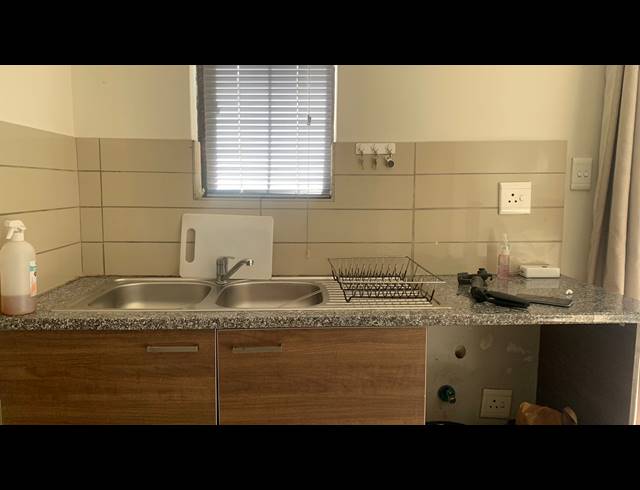 1 BEDROOM APARTMENT RENTED IN HALFWAY GARDENS